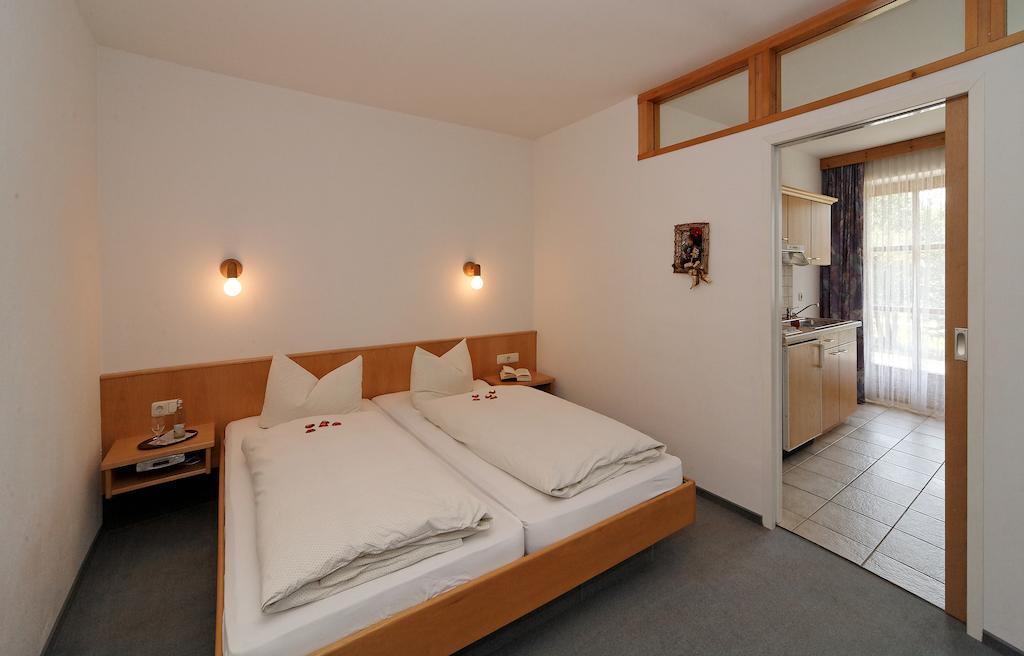 Hotel Landhaus Maria Bed&Breakfast à Regen Chambre photo